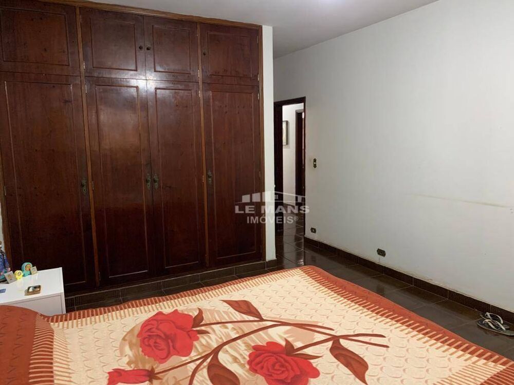 Casa, 3 quartos, 279 m² - Foto 3
