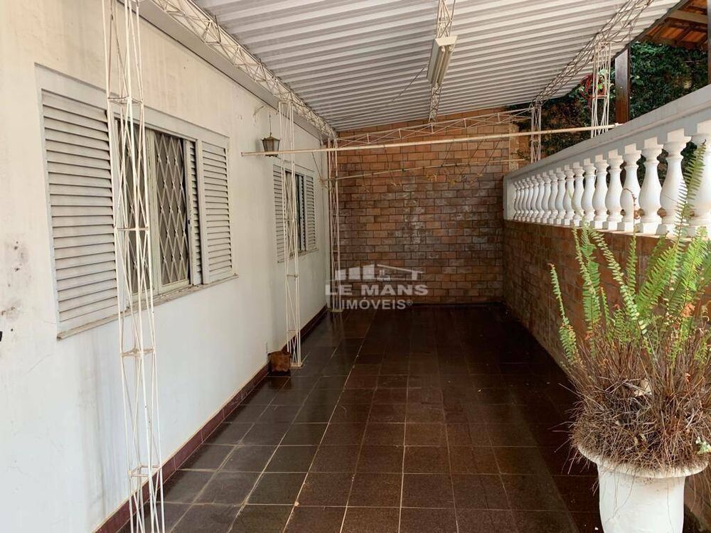 Casa, 3 quartos, 279 m² - Foto 8