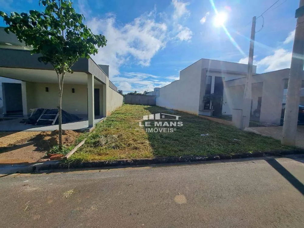 Loteamento e Condomínio, 200 m² - Foto 2