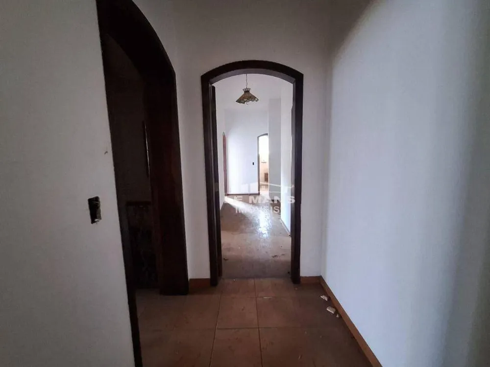 Casa, 5 quartos, 420 m² - Foto 1