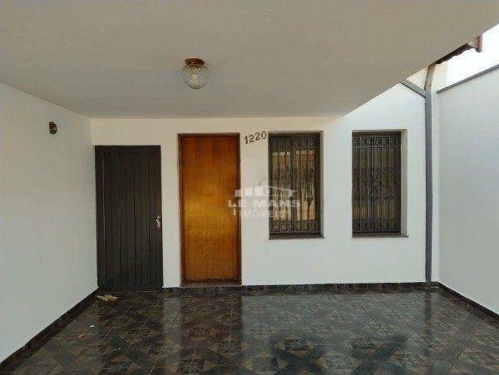 Casa à venda com 2 quartos, 87m² - Foto 2