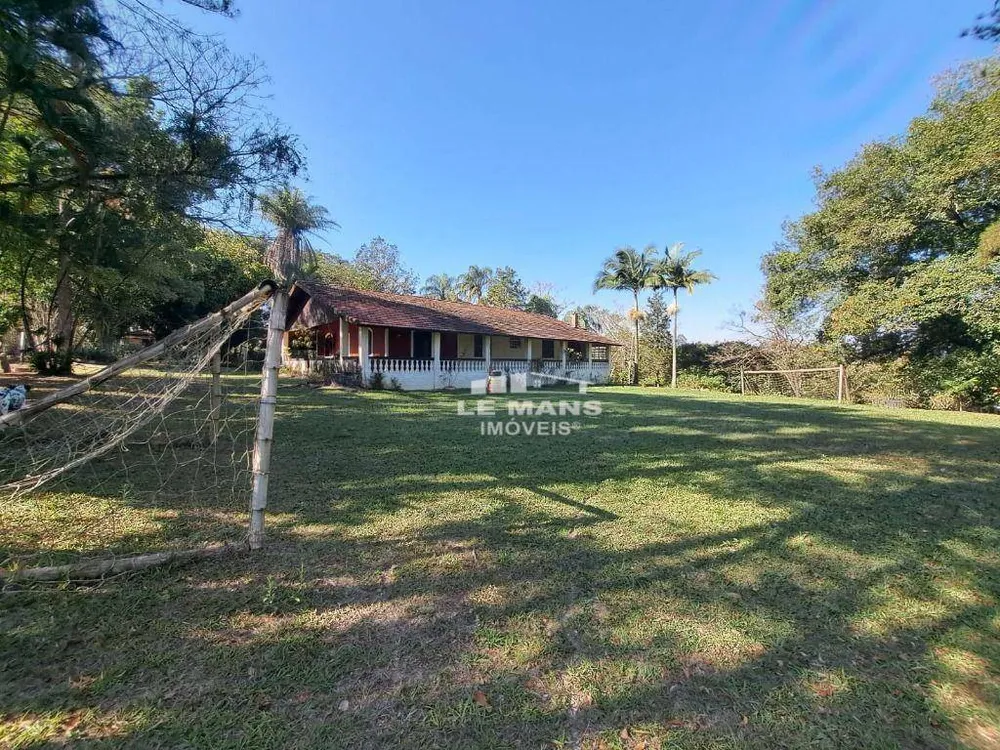 Chácara, 3 quartos, 5000 m² - Foto 1