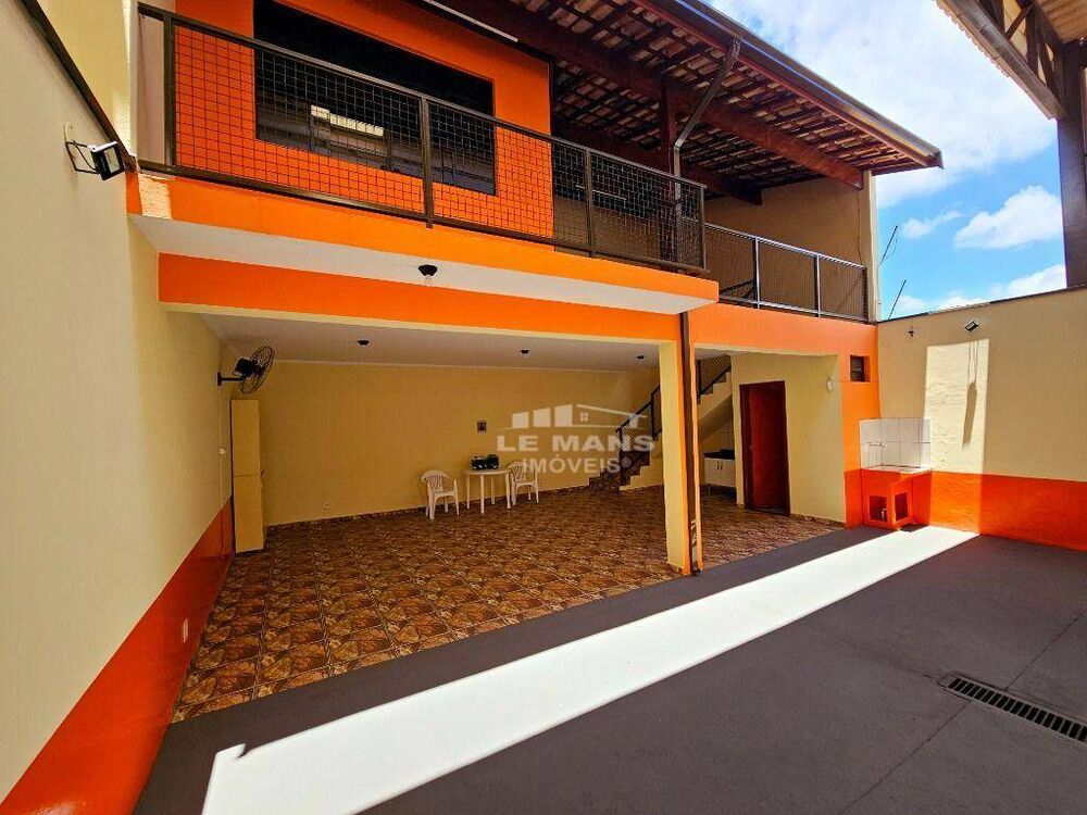 Depósito-Galpão, 235 m² - Foto 1