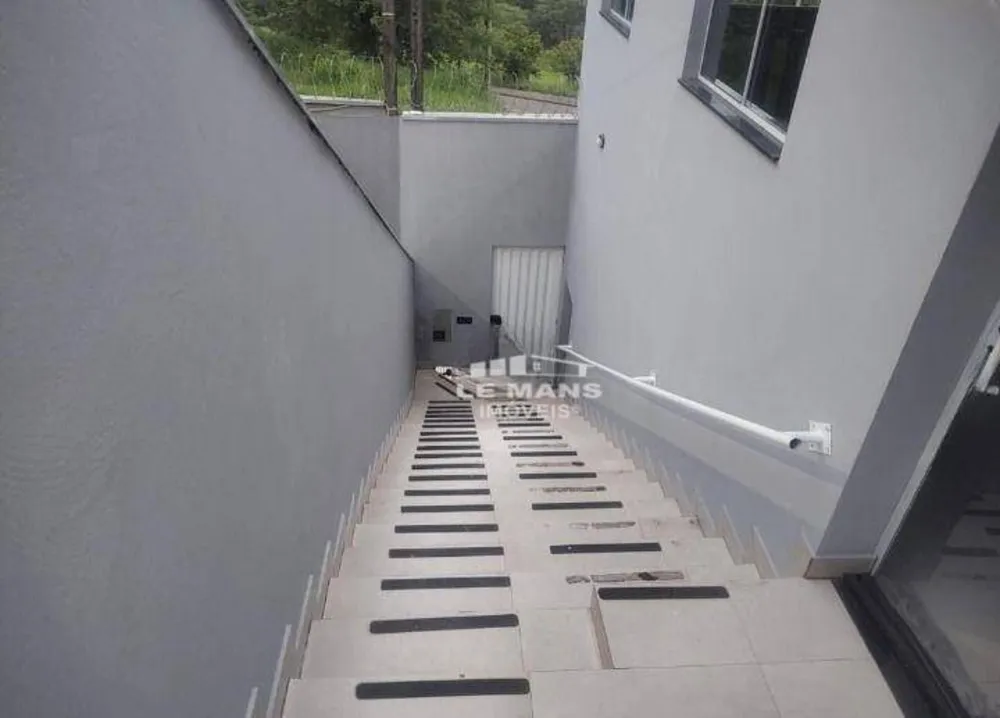 Casa, 3 quartos, 162 m² - Foto 1