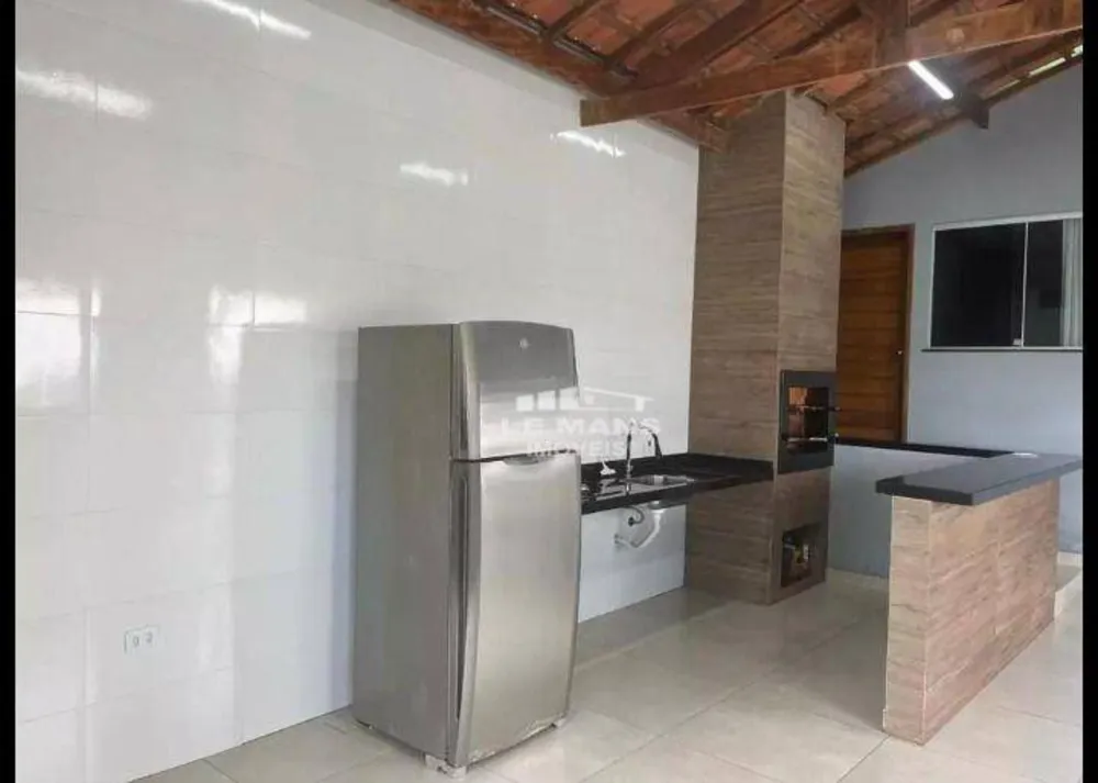 Casa, 3 quartos, 162 m² - Foto 1