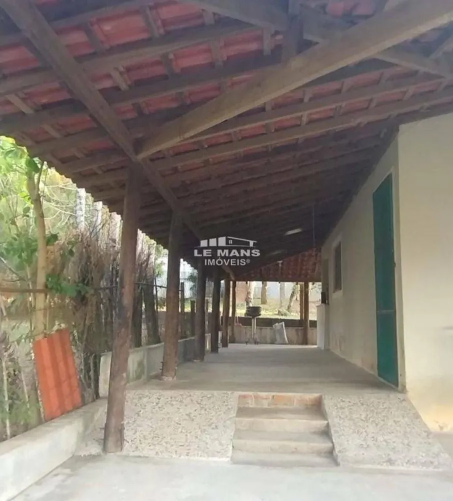 Chácara, 3 quartos, 1050 m² - Foto 3