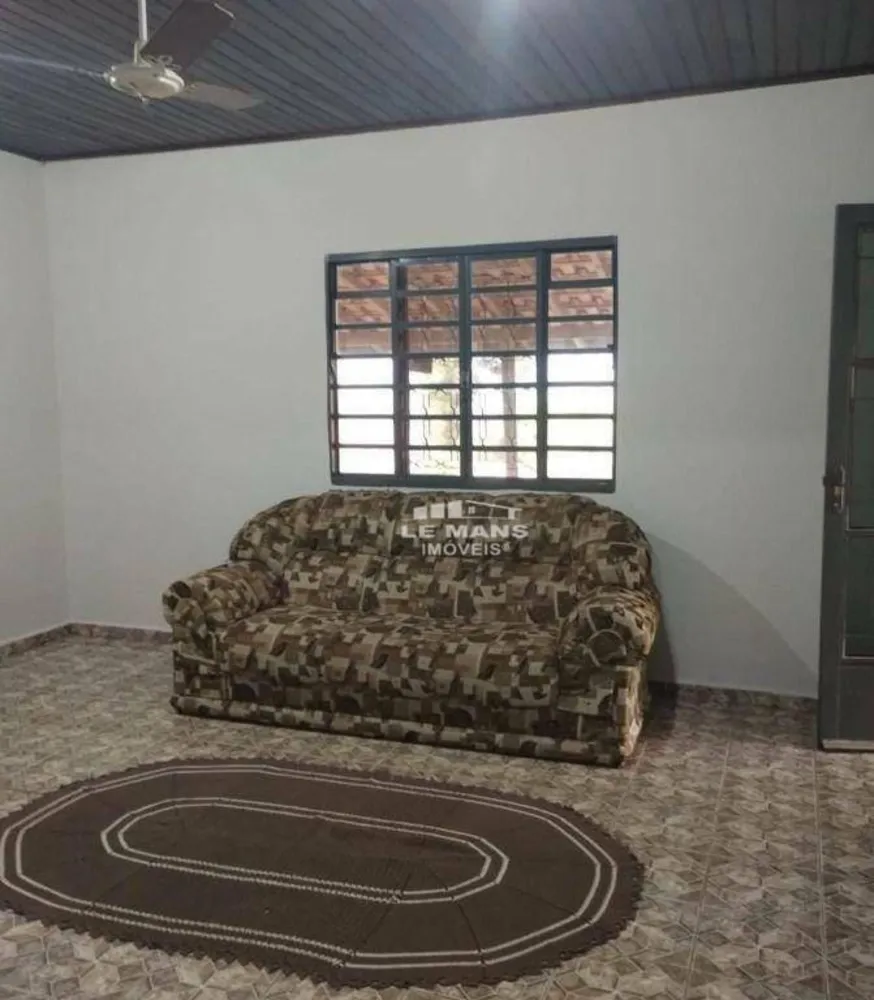 Chácara, 3 quartos, 1050 m² - Foto 4