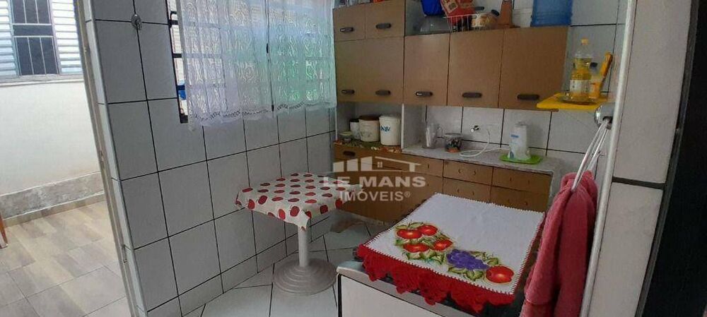 Casa, 5 quartos, 172 m² - Foto 6