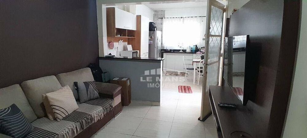 Casa, 5 quartos, 172 m² - Foto 1