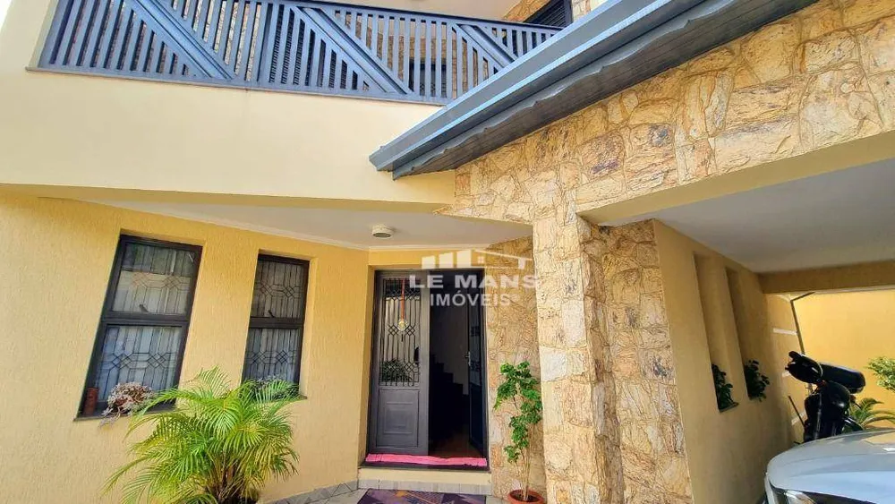 Casa, 3 quartos, 205 m² - Foto 2