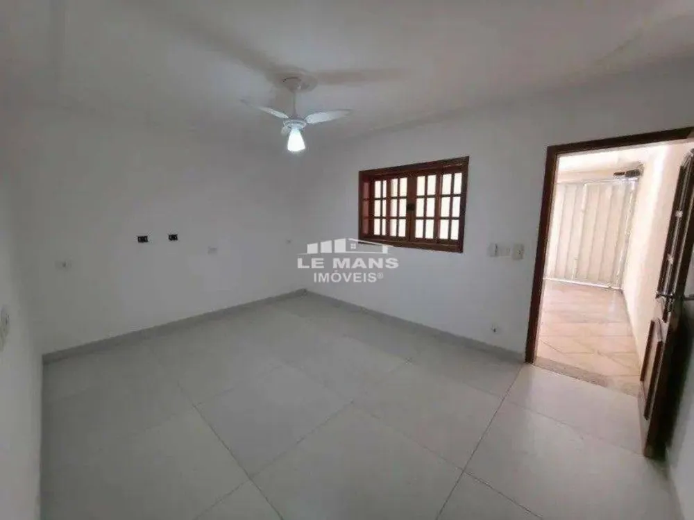 Casa, 3 quartos, 110 m² - Foto 3