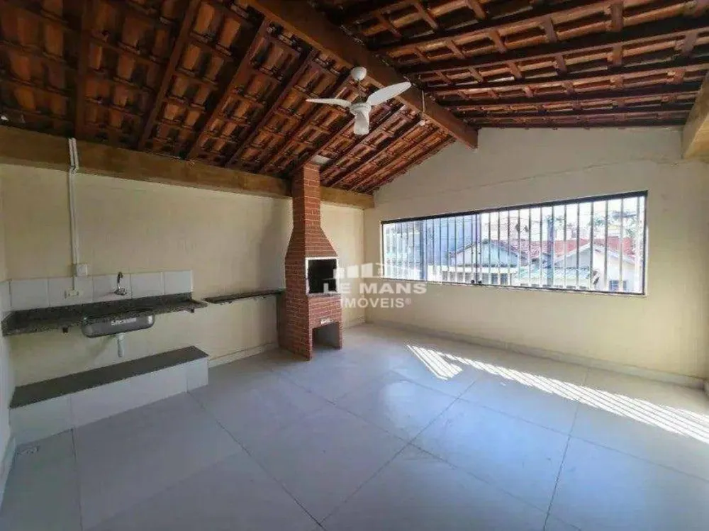Casa, 3 quartos, 110 m² - Foto 1