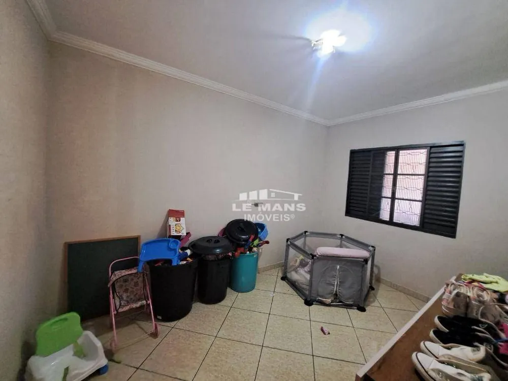 Casa, 3 quartos, 197 m² - Foto 3