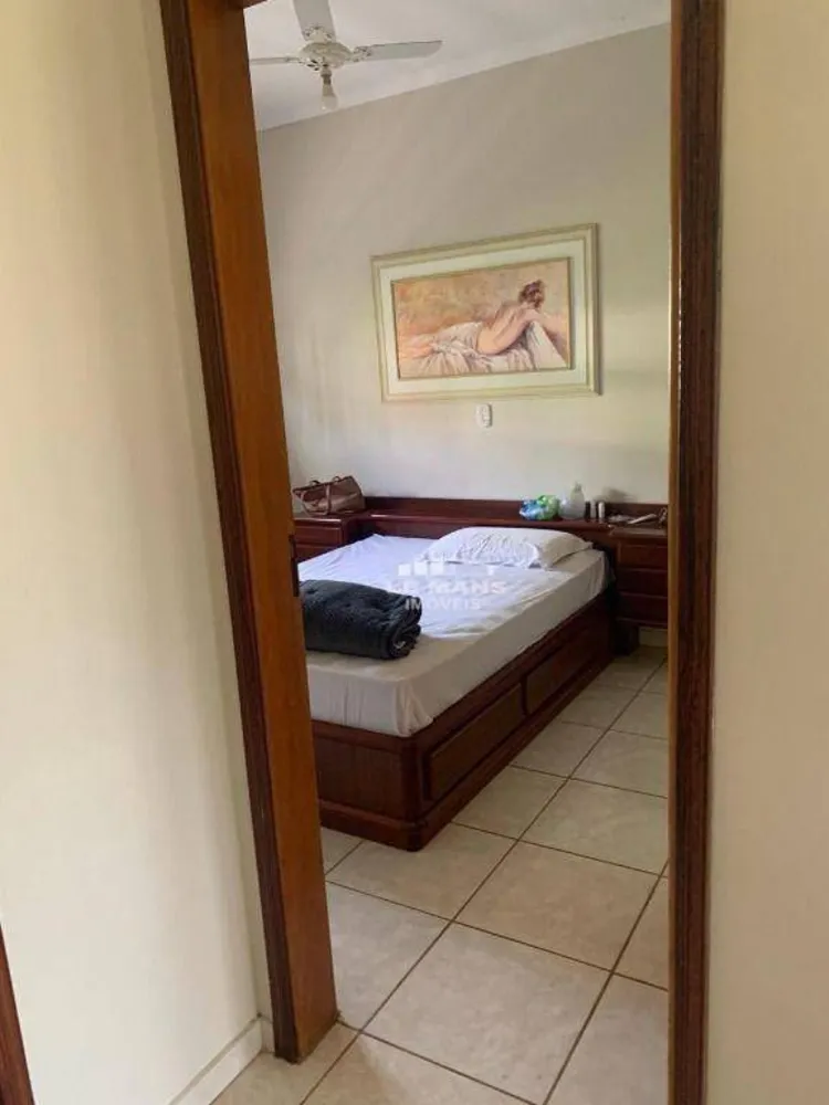 Chácara, 3 quartos, 1070 m² - Foto 10