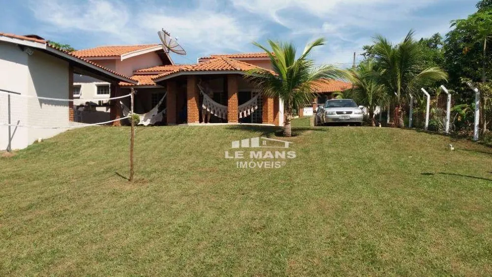 Chácara, 3 quartos, 1070 m² - Foto 4