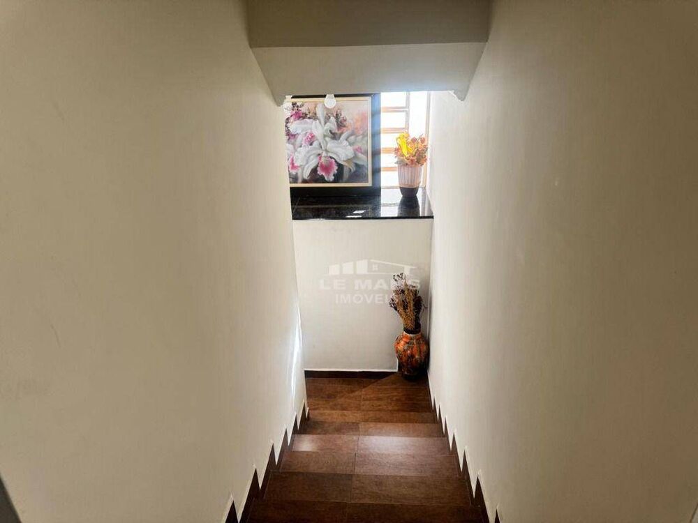 Casa, 3 quartos, 195 m² - Foto 6