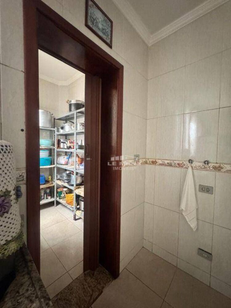 Casa, 3 quartos, 195 m² - Foto 8