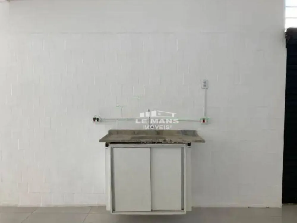 Loja-Salão, 74 m² - Foto 1
