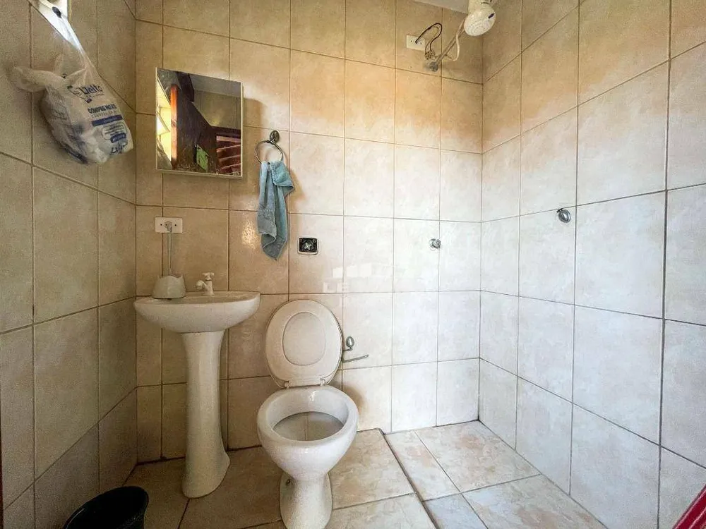 Casa, 3 quartos, 182 m² - Foto 2