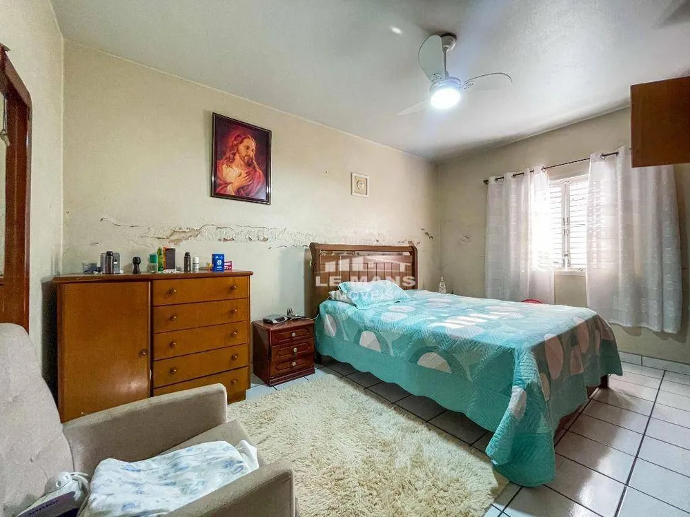 Casa, 3 quartos, 182 m² - Foto 6