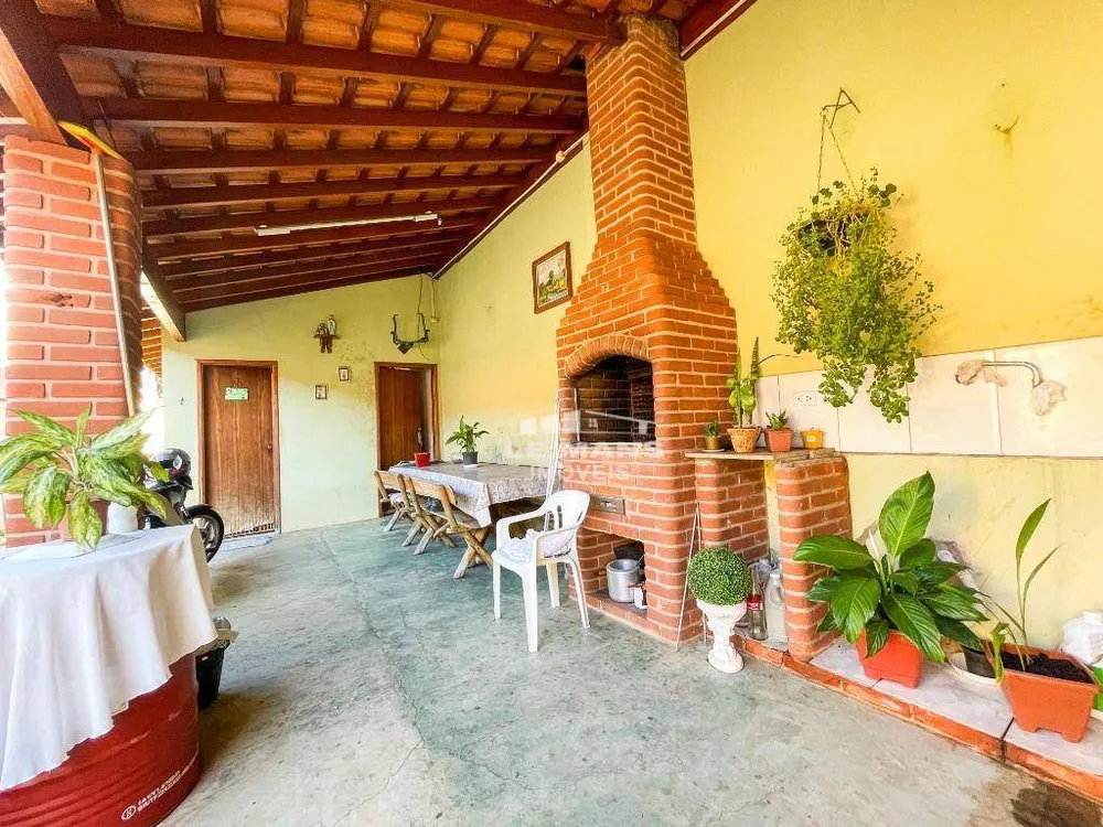 Casa, 3 quartos, 182 m² - Foto 1