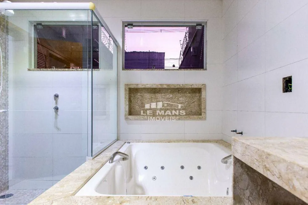 Casa, 4 quartos, 260 m² - Foto 7