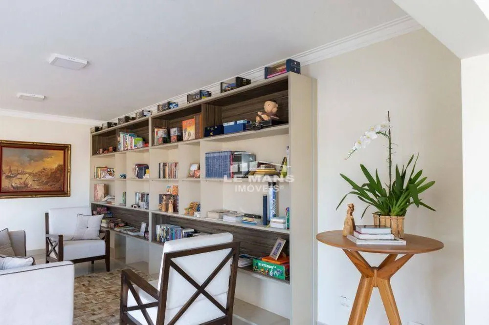 Casa, 4 quartos, 260 m² - Foto 9