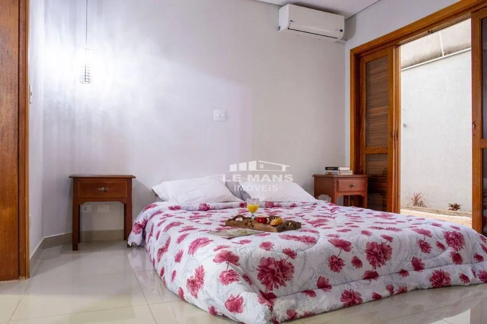 Casa, 4 quartos, 260 m² - Foto 6