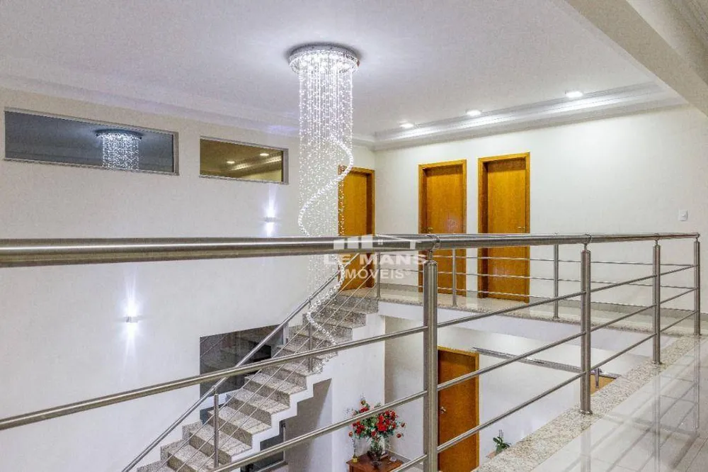 Casa, 4 quartos, 260 m² - Foto 8
