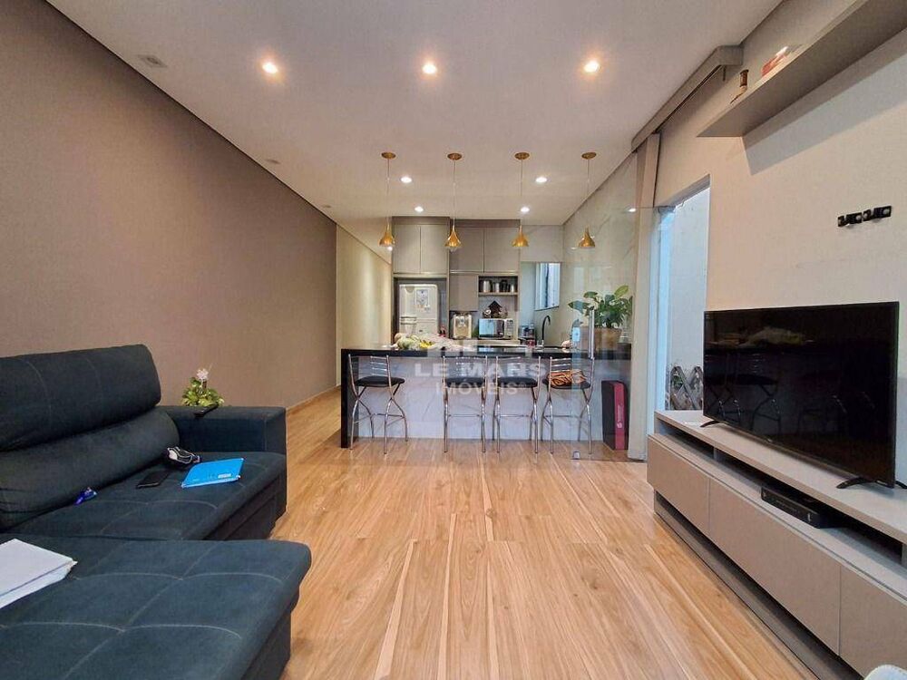 Casa à venda com 2 quartos, 65m² - Foto 2