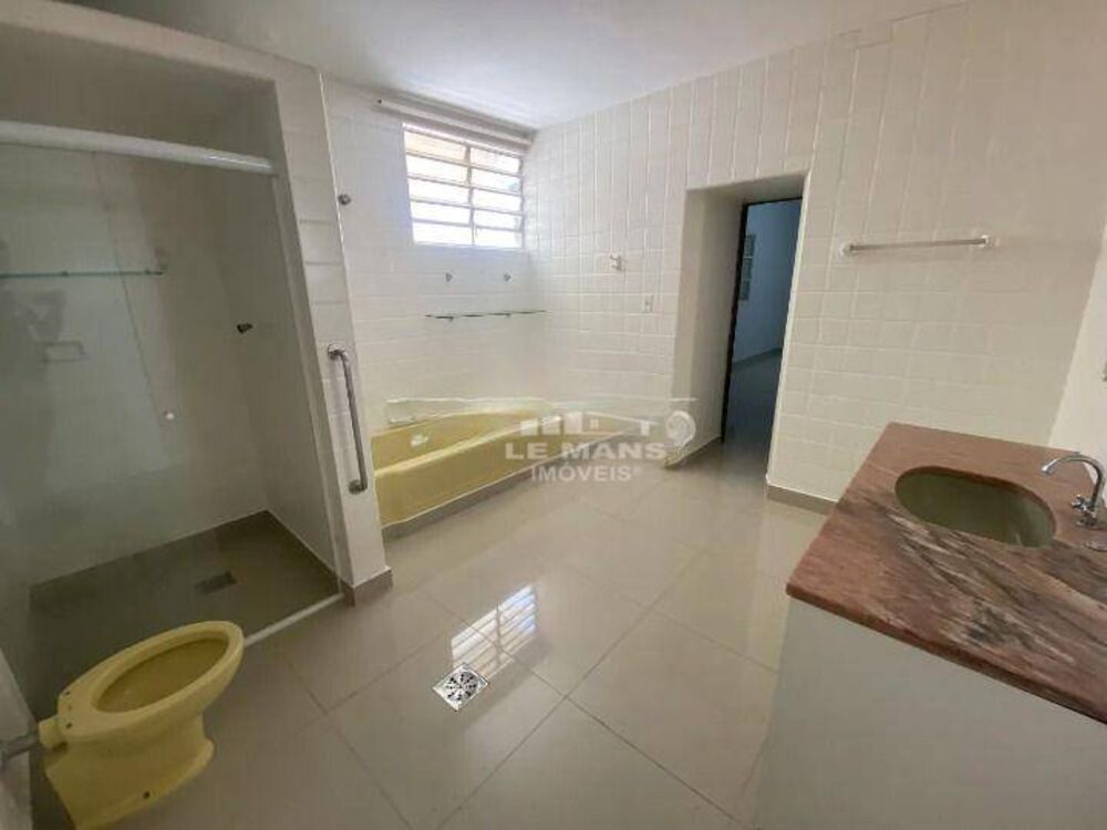 Casa para alugar com 4 quartos, 176m² - Foto 10