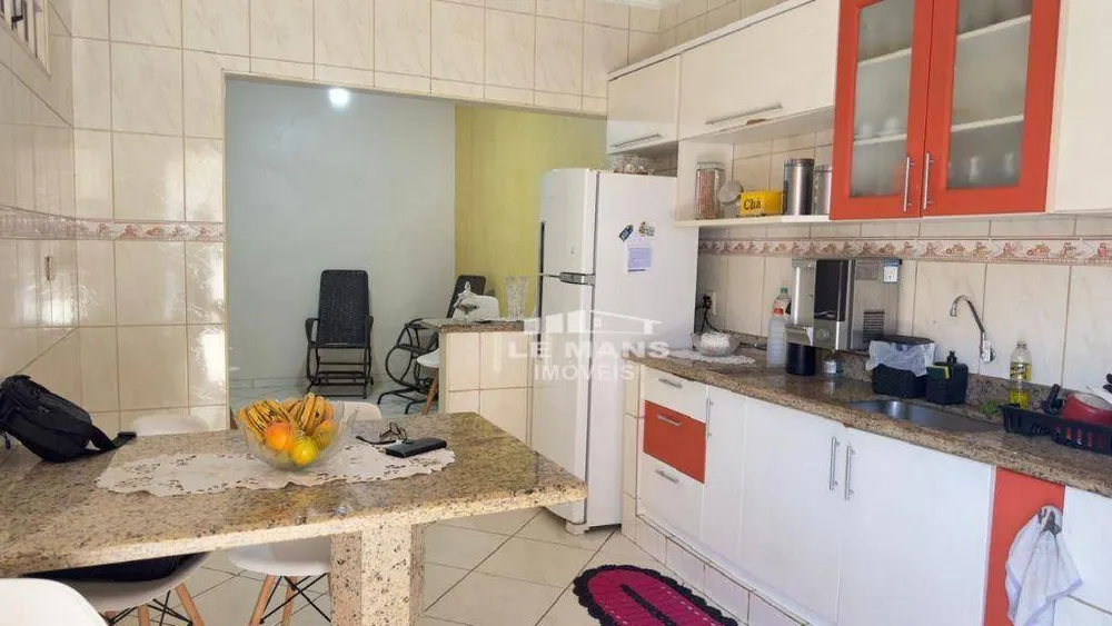 Casa, 3 quartos, 160 m² - Foto 3
