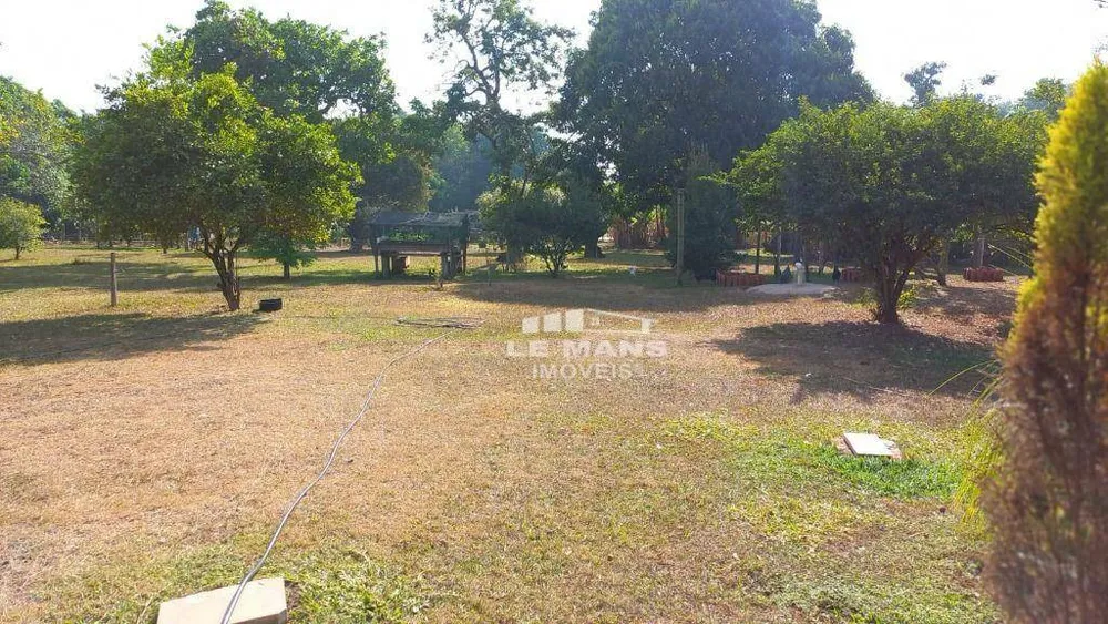 Chácara, 4 quartos, 5000 m² - Foto 11