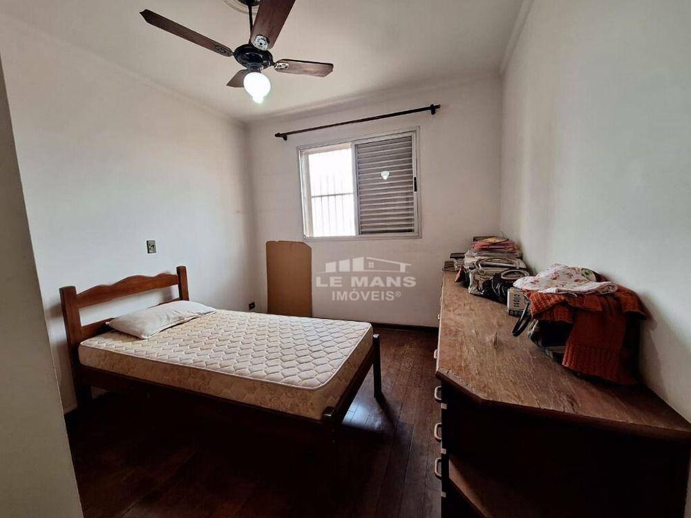 Apartamento à venda com 2 quartos, 68m² - Foto 4