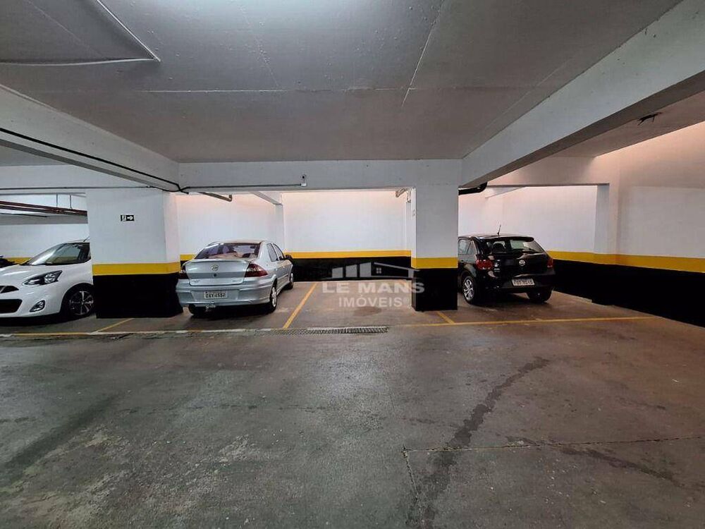 Apartamento à venda com 2 quartos, 68m² - Foto 7