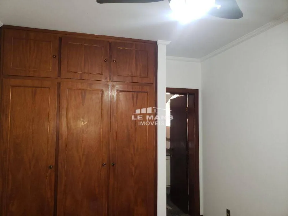 Casa, 4 quartos, 244 m² - Foto 4