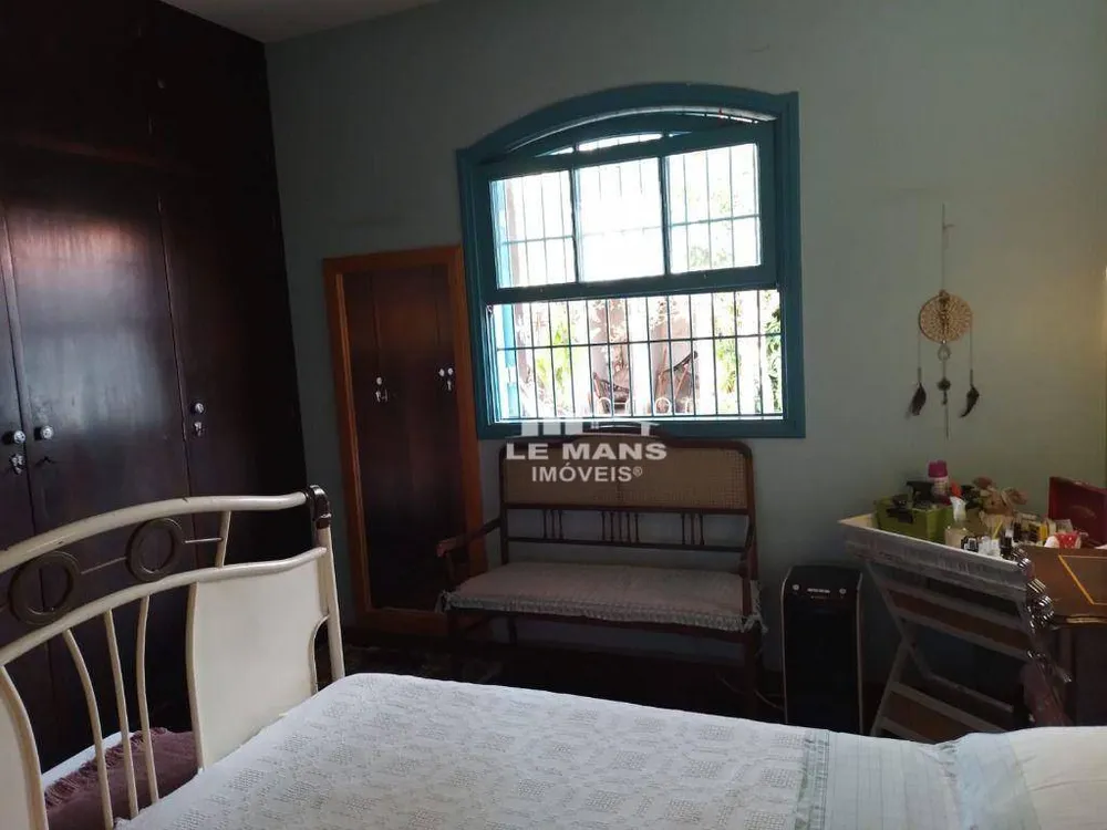 Casa, 3 quartos, 339 m² - Foto 4