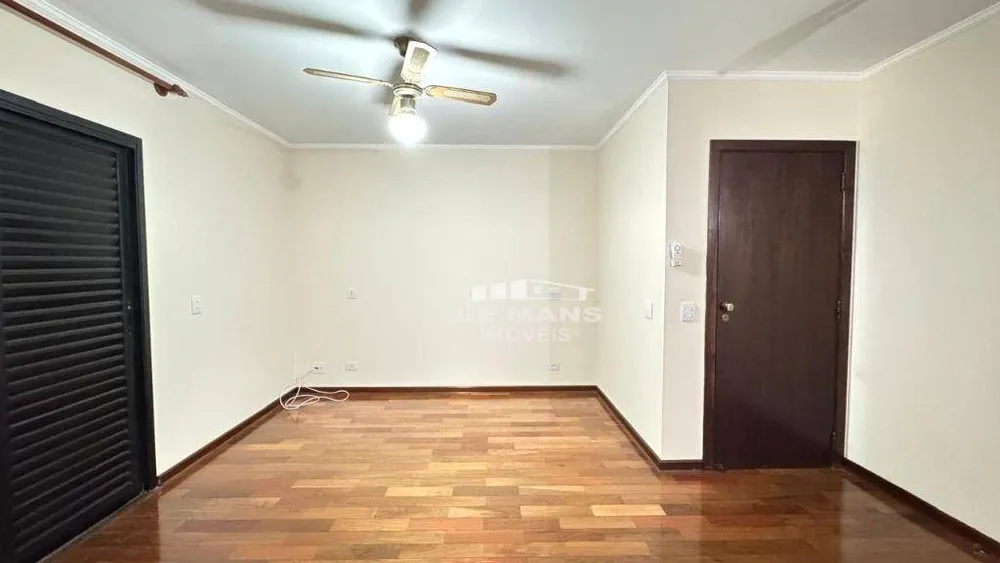 Apartamento, 3 quartos, 230 m² - Foto 11
