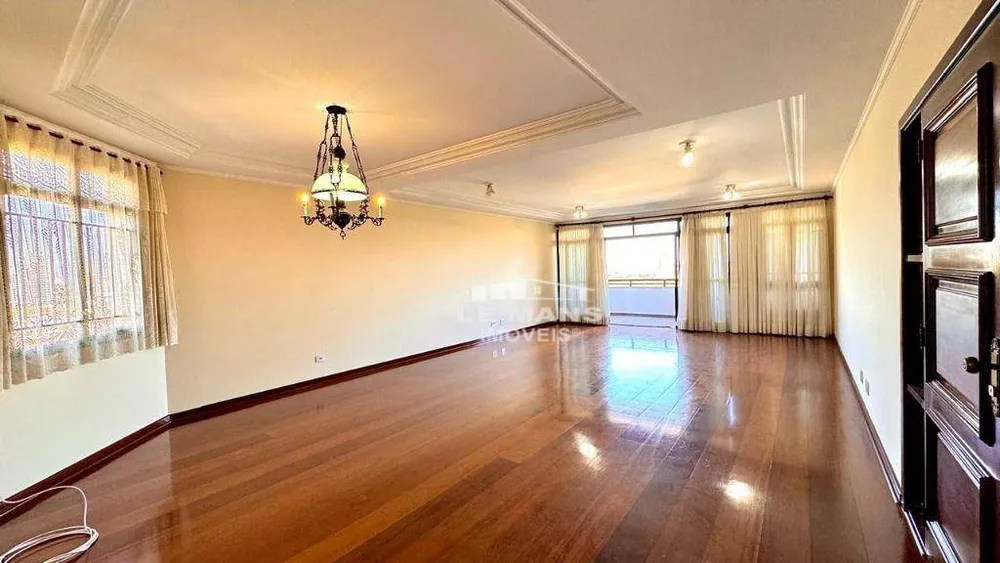 Apartamento, 3 quartos, 230 m² - Foto 2