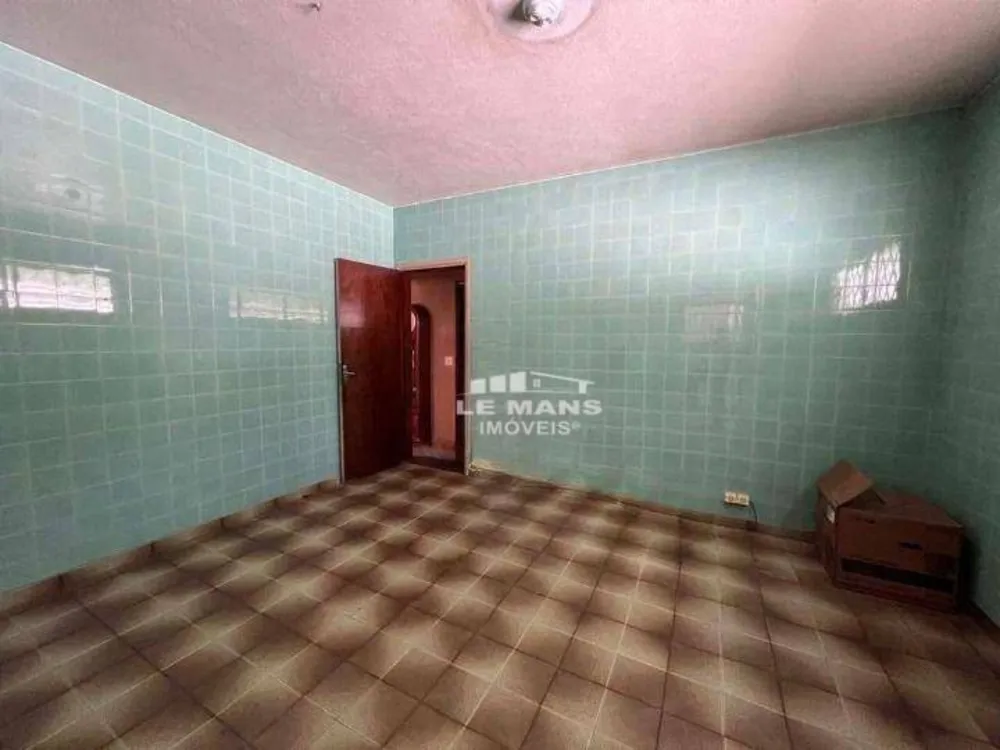 Casa, 4 quartos, 210 m² - Foto 20
