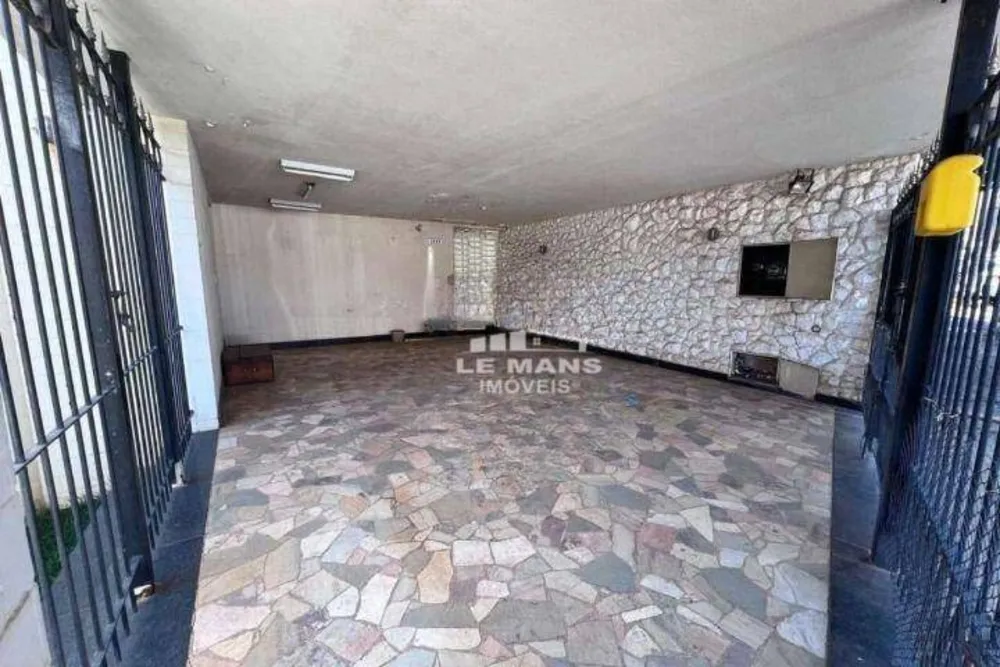 Casa, 4 quartos, 210 m² - Foto 13
