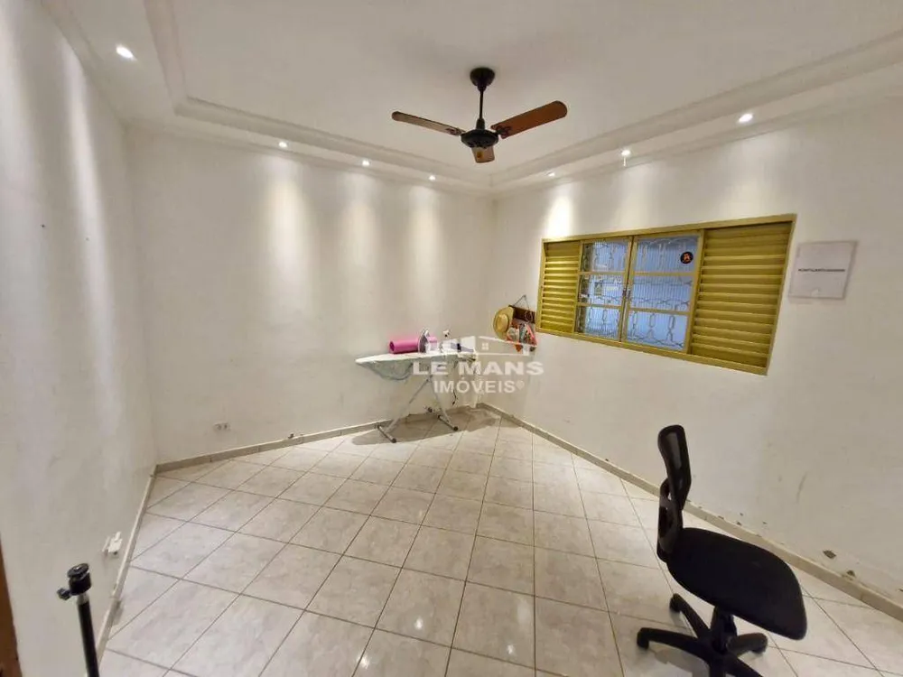 Casa, 4 quartos, 170 m² - Foto 9