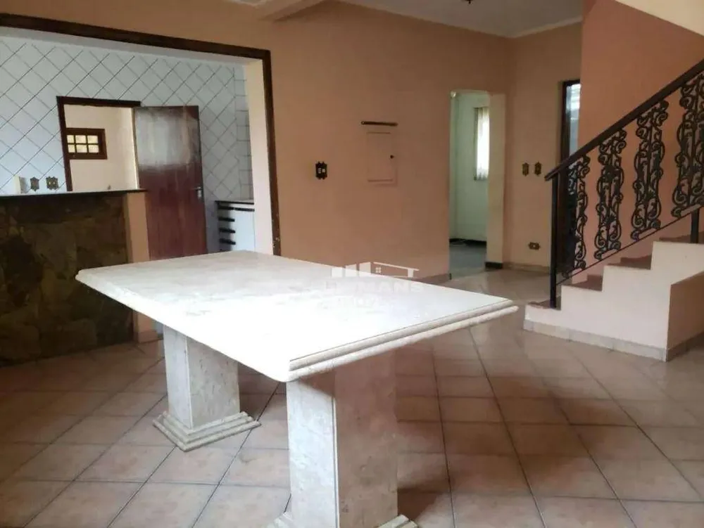 Casa, 4 quartos, 385 m² - Foto 2