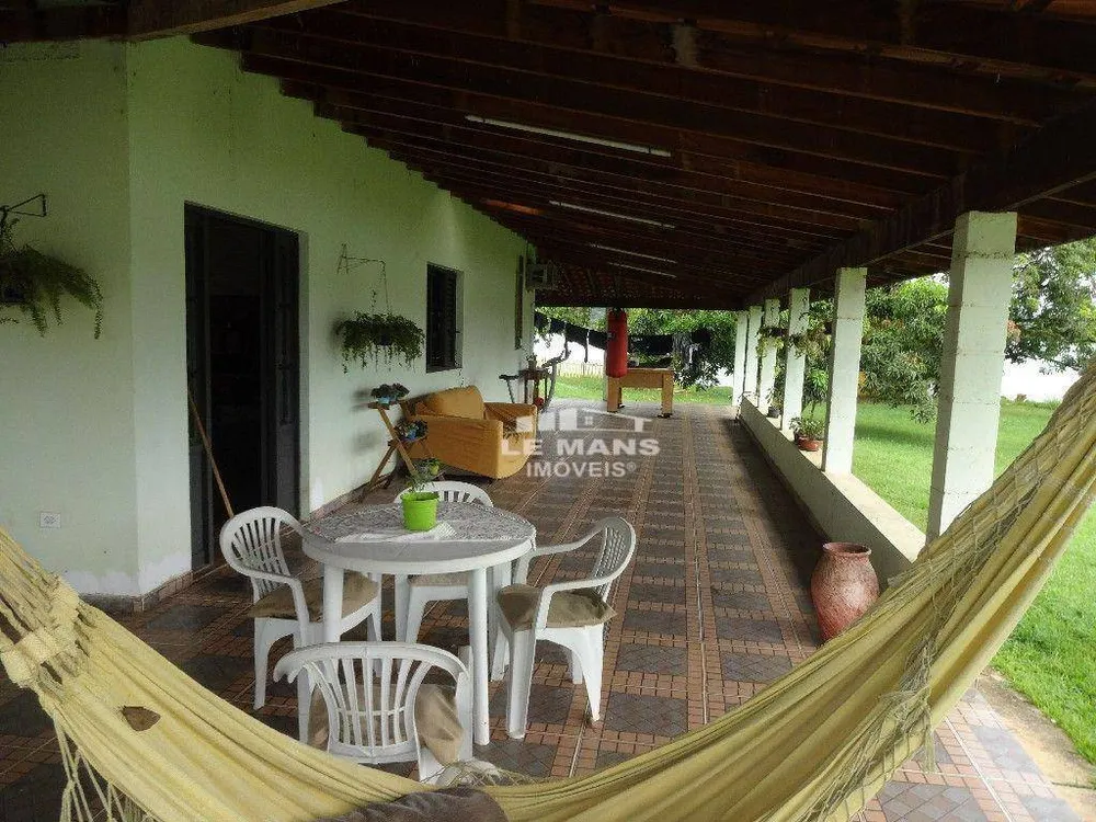 Chácara, 4 quartos, 2572 m² - Foto 4