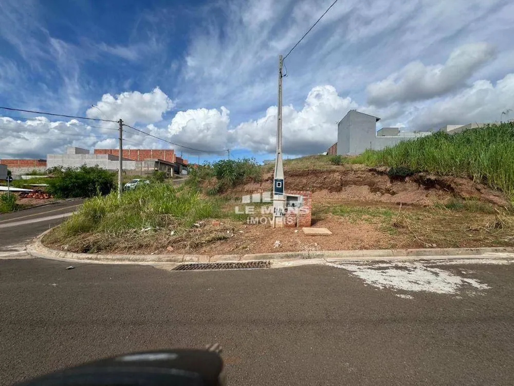 Terreno, 257 m² - Foto 1