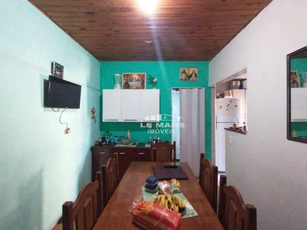 Casa, 3 quartos, 132 m² - Foto 3