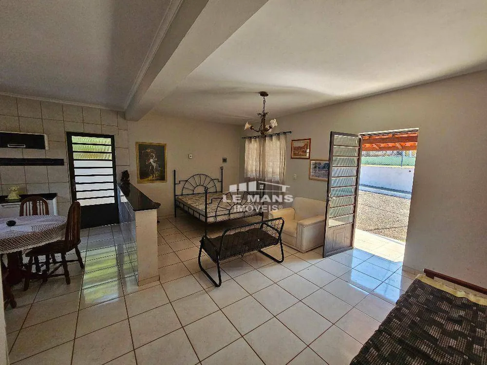 Chácara, 4 quartos, 5000 m² - Foto 6