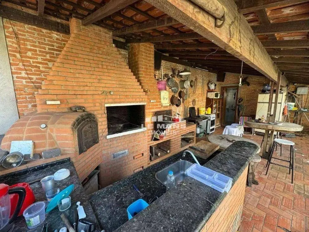 Casa, 3 quartos, 248 m² - Foto 2