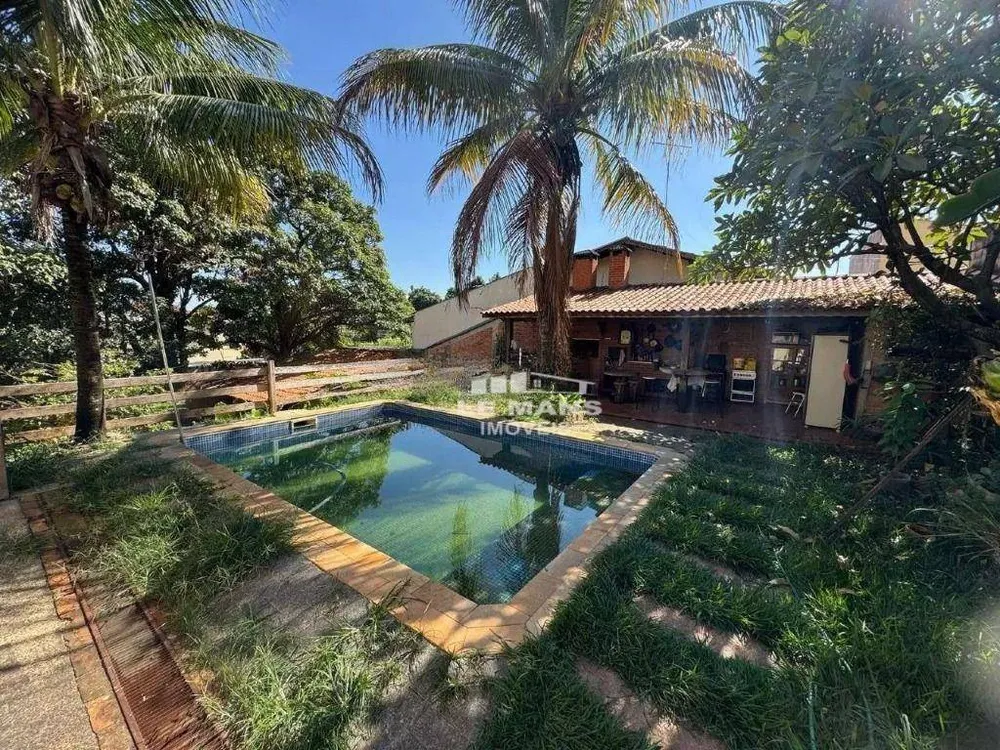 Casa, 3 quartos, 248 m² - Foto 3