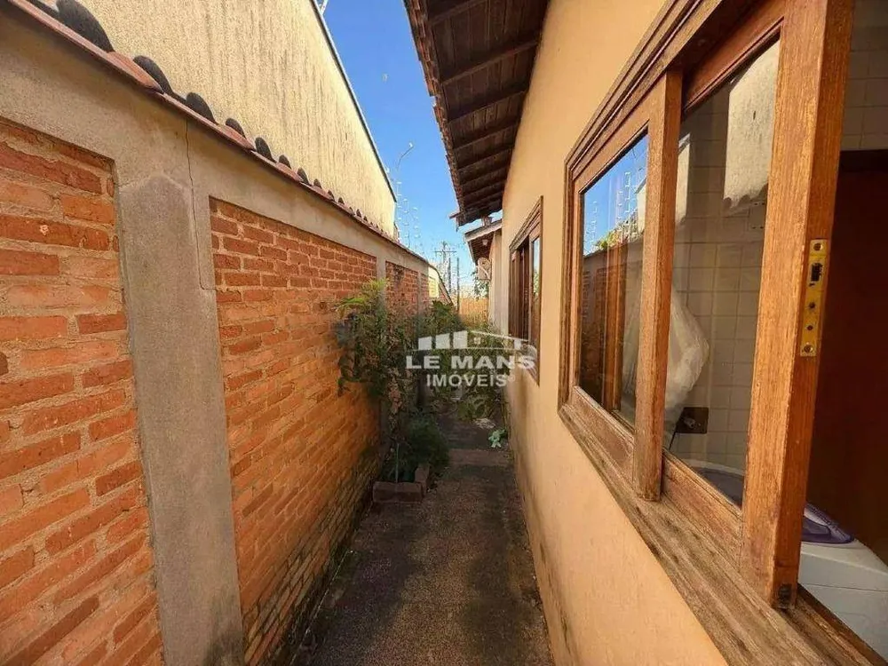 Casa, 3 quartos, 248 m² - Foto 9